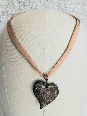 3/$25 Beautiful 18" Material & Glitter Paint Necklace Quality Costume Jewelry!!